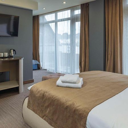 Putney Hotel; BW Signature Collection London Bagian luar foto
