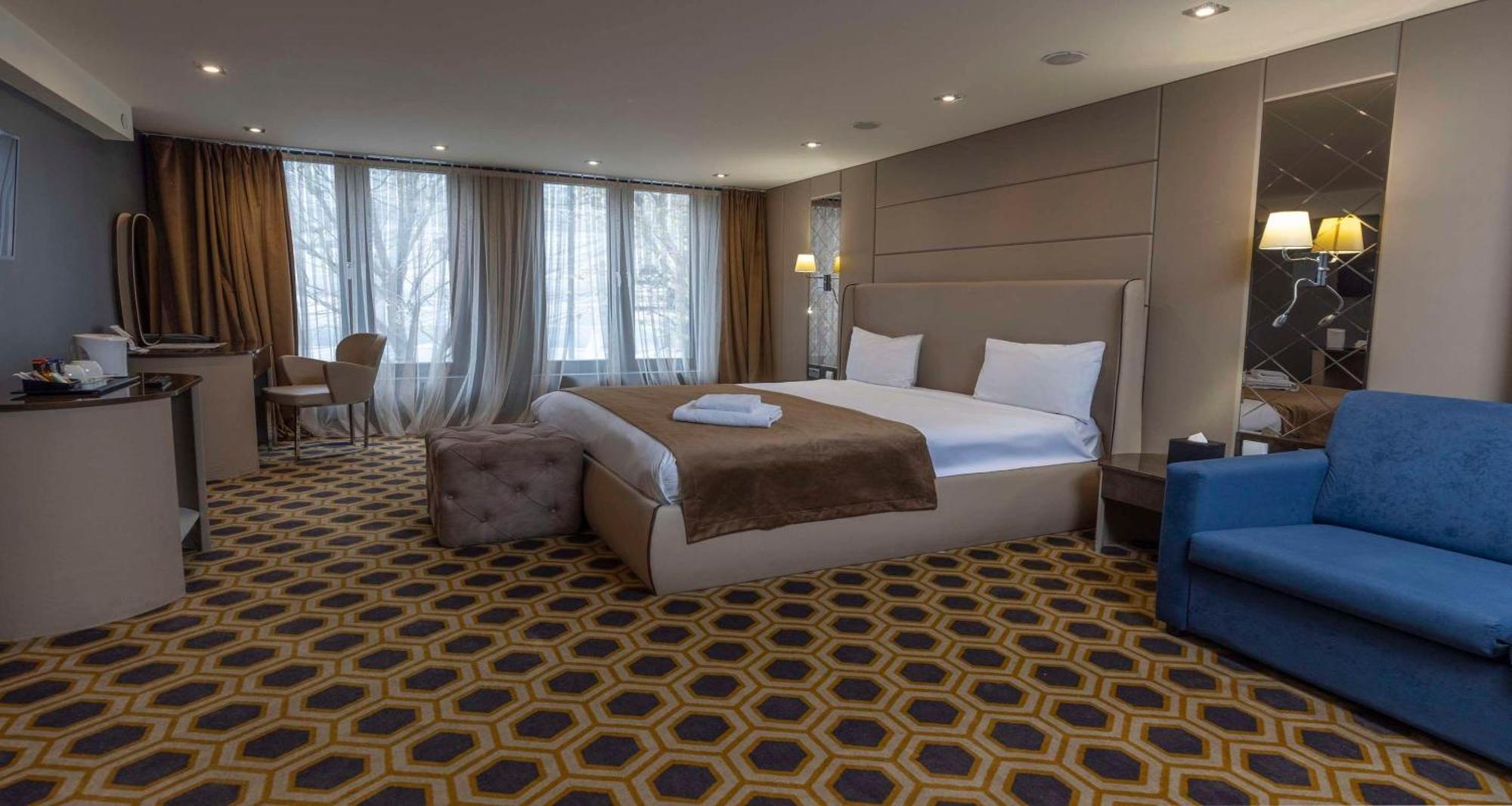Putney Hotel; BW Signature Collection London Bagian luar foto
